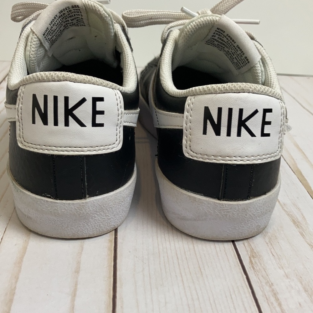 Nike Blazer Low '77 Suede Black/White-White Youth 6.5 streetwear Gym sportswear - Picture 7 of 14